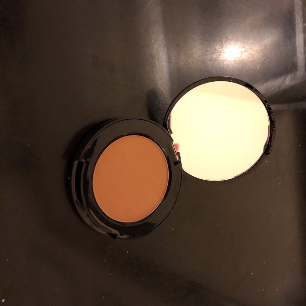 Too FacedBronzer - Picture 7 of 8